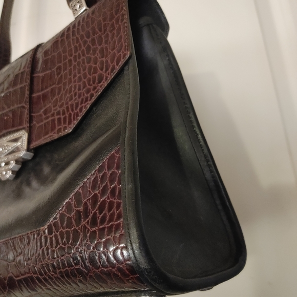 Brighton Leather Shoulder Bag - Picture 2 of 11
